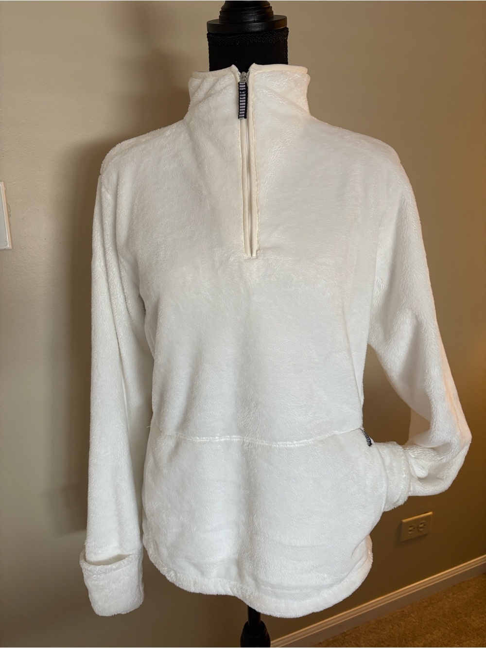 The North Face Cream Plush Qtr Zip Pullover